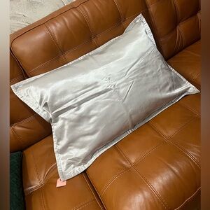 Ralph Lauren Home decorated Pillow . Silver Silk . Standard size